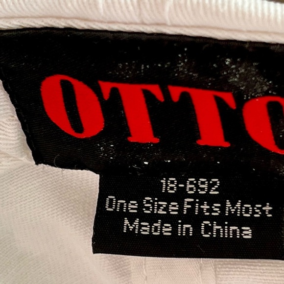 OTTO White Cap with Red Logo - Picture 8 of 9
